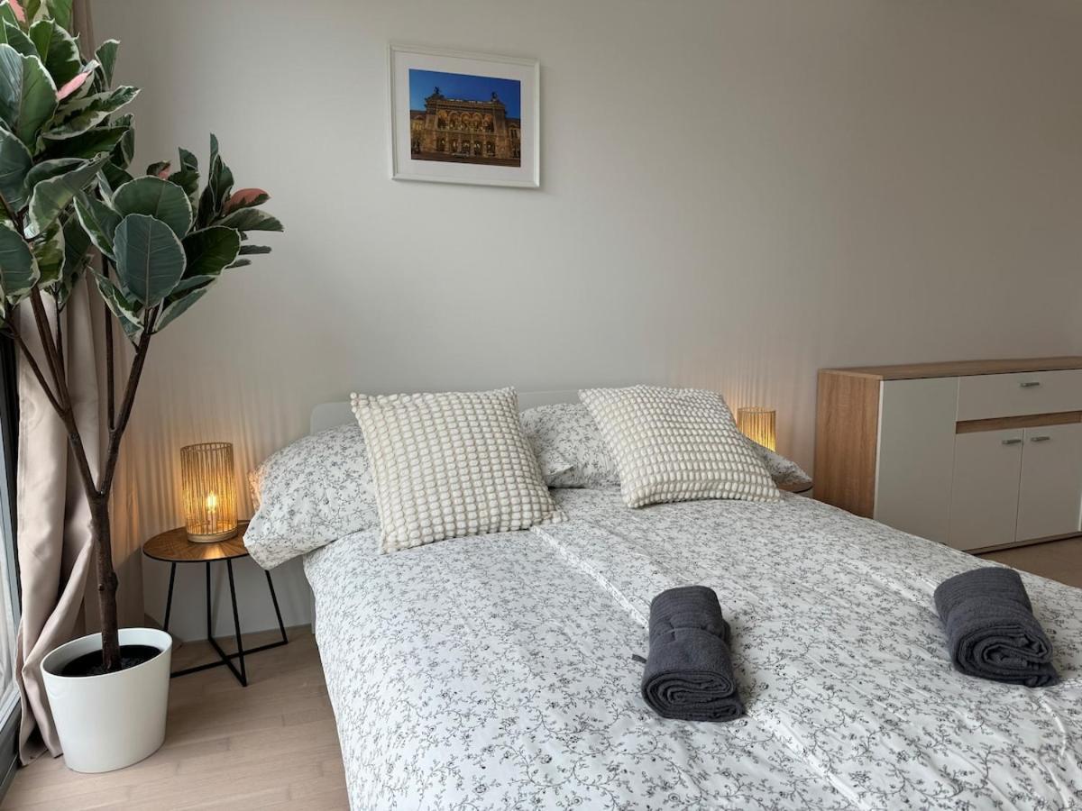 90 M2 Stylish With Free Parking * Vienna