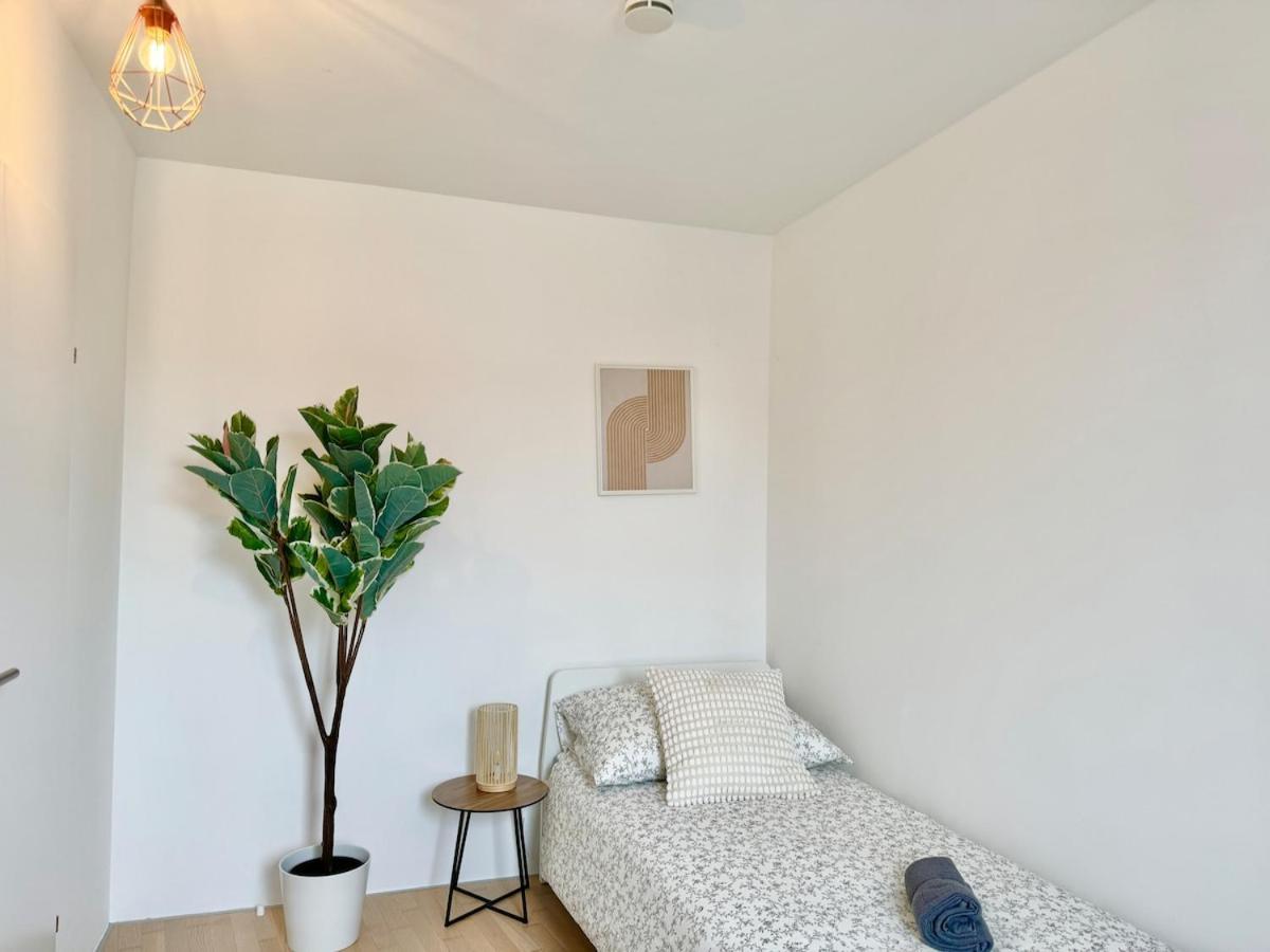 Appartamento 90 M2 Stylish With Free Parking Vienna